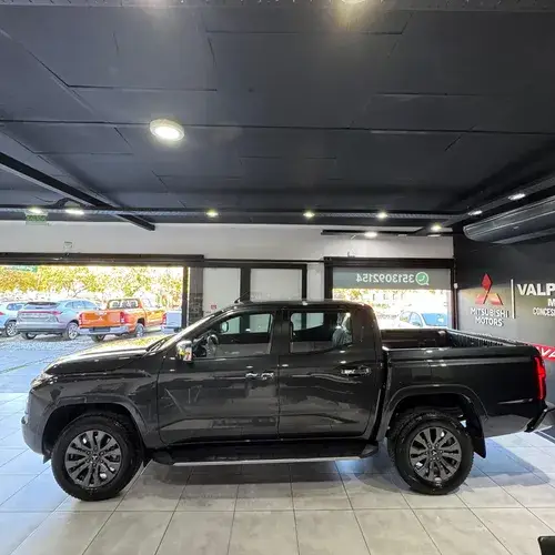 L200 2.4L GLS 6AT 4WD FULL 2026