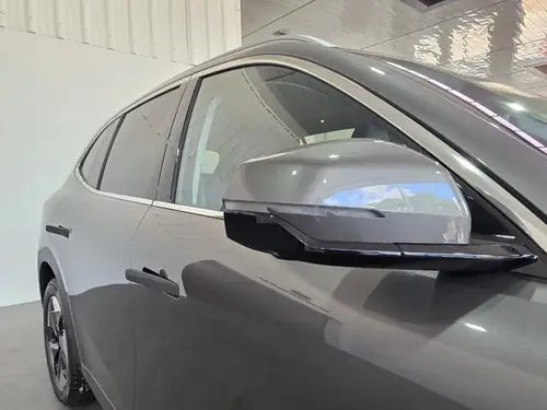 EX5 0.0 Pro (60,22Kwh) 430Km 2026