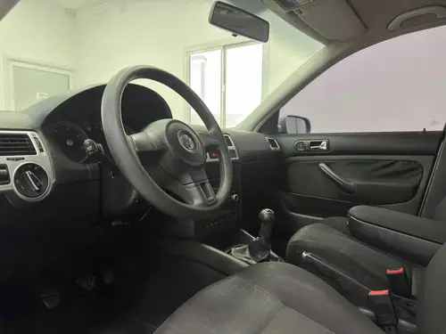 Volkswagen Bora 1.9 Trendline I 100cv 2011