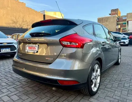 Ford Focus 2.0 SE PLUS POWER 5P L16 2015