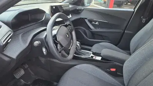 Peugeot 2008 1.0T Active Cvt 2025