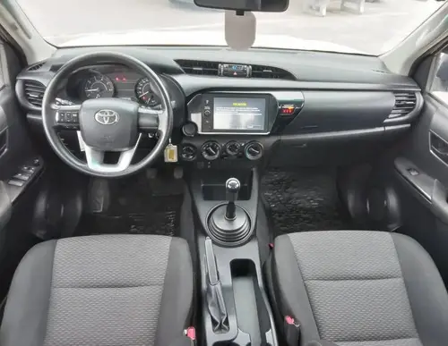 Toyota Hilux 2.4 Dc 4x4 Tdi Dx 2021