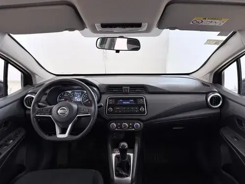 Nissan Versa 1.6 SENSE L21 2022