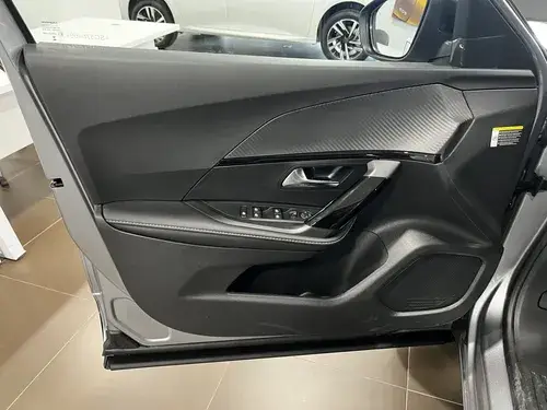 Peugeot 2008 1.0T Allure Cvt 2026
