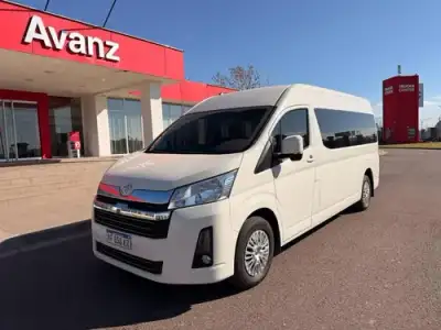 Toyota Hiace 2.8 Conmuter 14as At6 2023