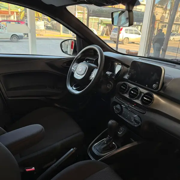 Fiat CRONOS DRIVE 2026