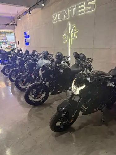 ZT 200 T2 Naked 2026