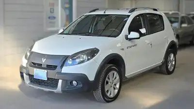 Renault Sandero Stepway 1.6 Privilege Plus 105cv 2013