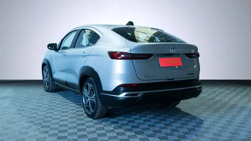 Fiat FASTBACK 1.3 T270 At6 2024