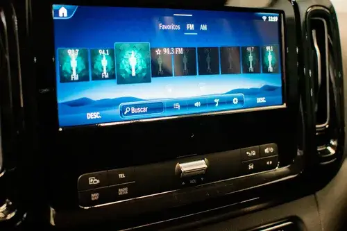 Mercedes-Benz Vito 1.9 119 Cdi Tourer Pasajeros 9+1 At 2025