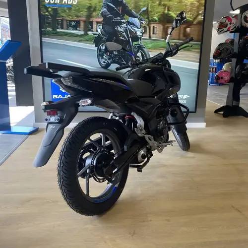Bajaj P150 Street 2026