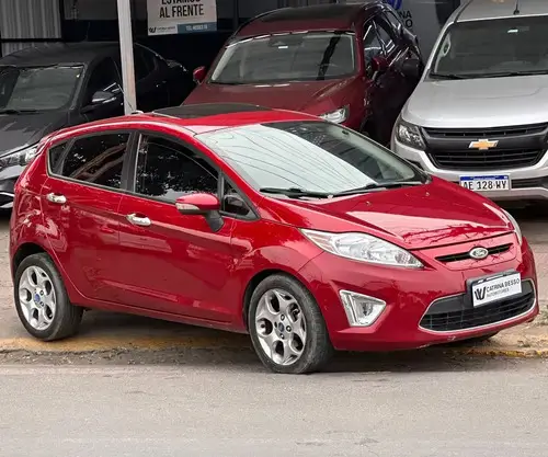 Ford Fiesta Kinetic 1.6 Titanium 120cv 2013