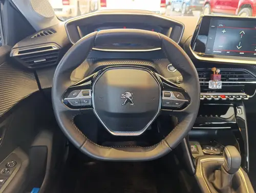 Peugeot 208 1.6 Feline Tiptronic 2022
