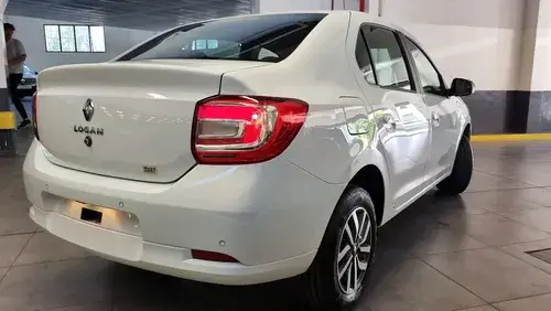 Renault Logan 1.6 16V Intense Opc. Gnc 2025