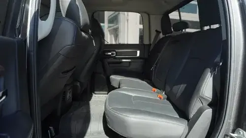 RAM 1500 5.7 Laramie At8 4X4 2024