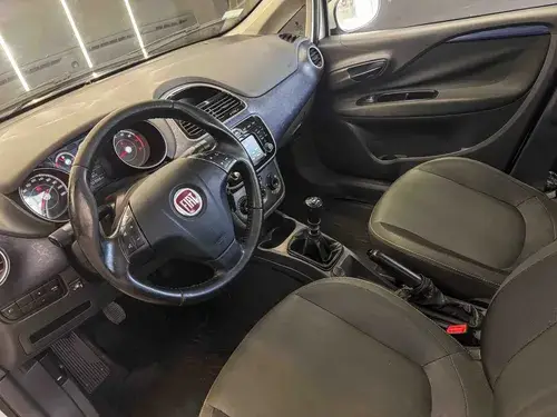 Fiat Punto 1.4 ATTRACTIVE L/16 UCONNECT 2016