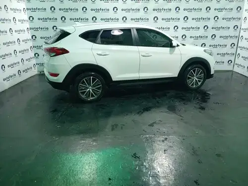 Hyundai Tucson 2.0 4X2 AT L16 2017