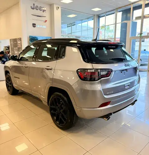 Jeep Compass 2.0 Gme Blackhawk 4X4 At9 2026