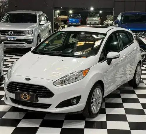 Ford Fiesta Kinetic 1.6 Titanium Powershift 120cv 2017