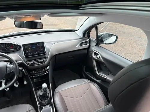 Peugeot 2008 SPORT 1.6 THP 2020