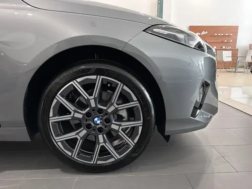 BMW 118i SportLine 2025