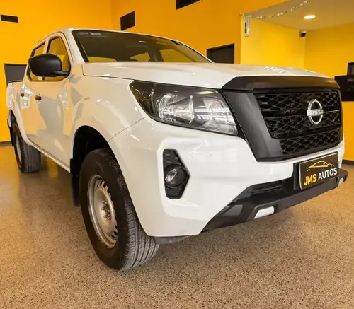 Nissan Frontier 2.3 Se Cd 4x4 Mt 2023