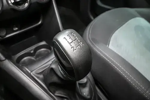 Peugeot 208 1.5 Allure Touchscreen 2016