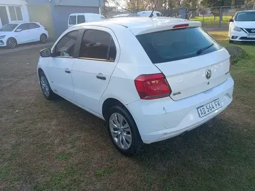 Volkswagen Gol TREND TRENDLINE 1.6 GAS 101 CV MO 2019