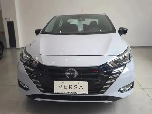 Nissan Versa 1.6 Sr Cvt 2026
