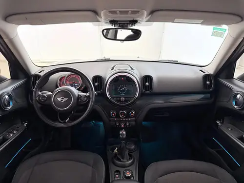 Mini Countryman PEPPER AT L17 2018