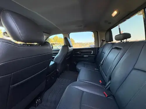 RAM 1500 5.7 Laramie At8 4X4 2024