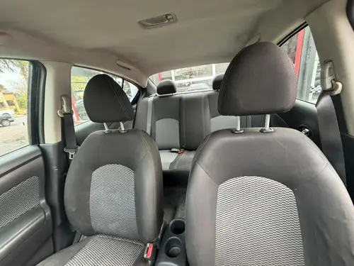 Nissan Versa 1.6 Sense Mt 2018