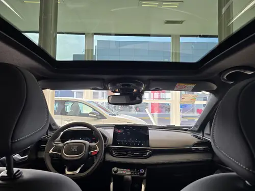 Fiat FASTBACK 1.3 T270 At6 2025