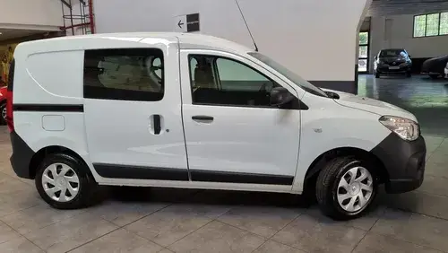 Renault Kangoo Ii Express 1.6 Sce Confort 5A 2026