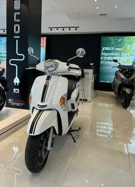 Like 200 Scooters 2026