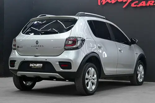 Renault Sandero Stepway 1.6 Privilege 105cv 2017