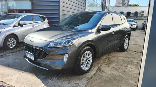 Ford Kuga SE 2.5L HIBRIDA AT FWD 2020