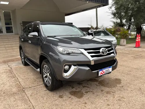 Toyota SW4 2.8 Srx 177cv 4x4 7as At 2017