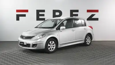 Nissan Tiida 1.8 Visia 2013