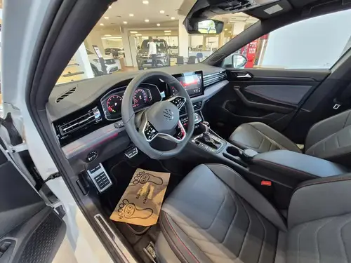 Volkswagen Vento 2.0 Tsi 350 Gli Dsg 2026