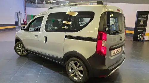 Renault Kangoo Ii 1.6 Sce Stepway 2025