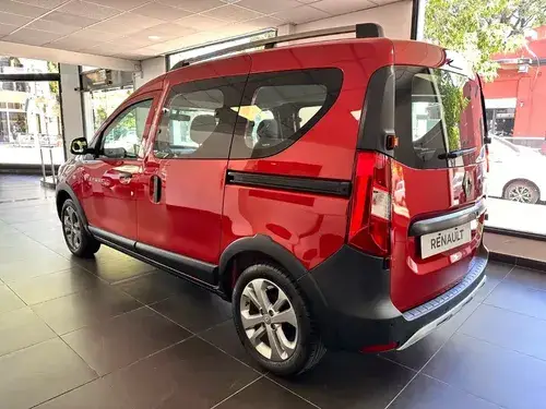Renault Kangoo Ii 1.6 Sce Stepway 2026
