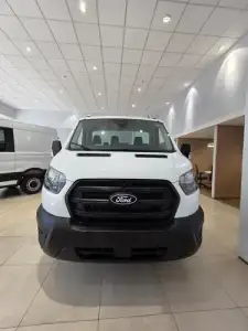 Ford Transit 2.2 Chasis 470e 2025