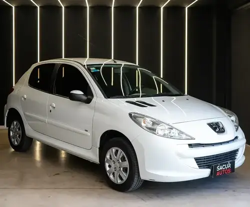 Peugeot 207 1.4 HDI 5 P XS/ALLURE 2015