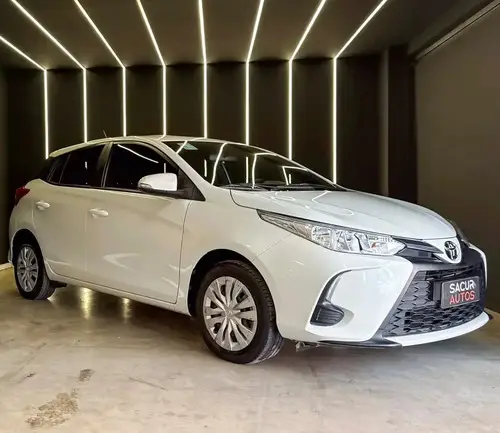 Toyota Yaris XS 1.5 CVT 2025