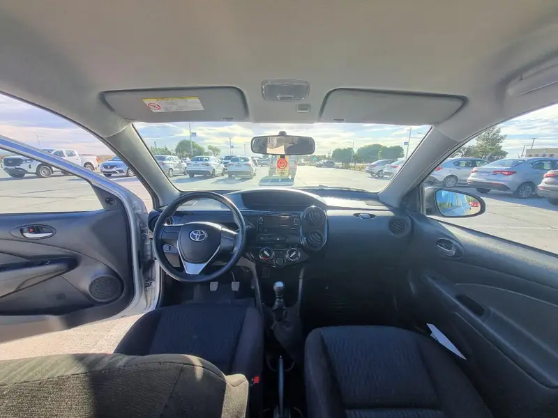 Toyota Etios X 1.5 6M/T 4P 2021 2021