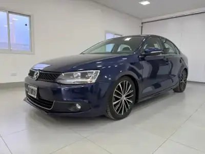 Volkswagen Vento 2.0 Sportline Tsi 200cv Dsg 2011