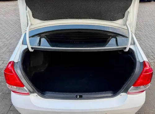 Toyota Etios 1.5 XS 4P L16 2018