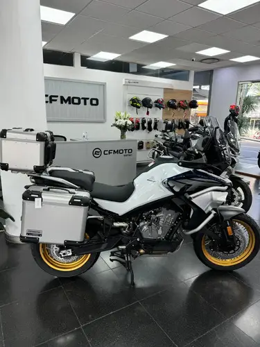 800 MT EXPLORE Touring 2026