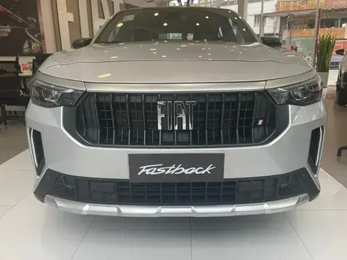 Fiat FASTBACK 1.3 T270 At6 2026